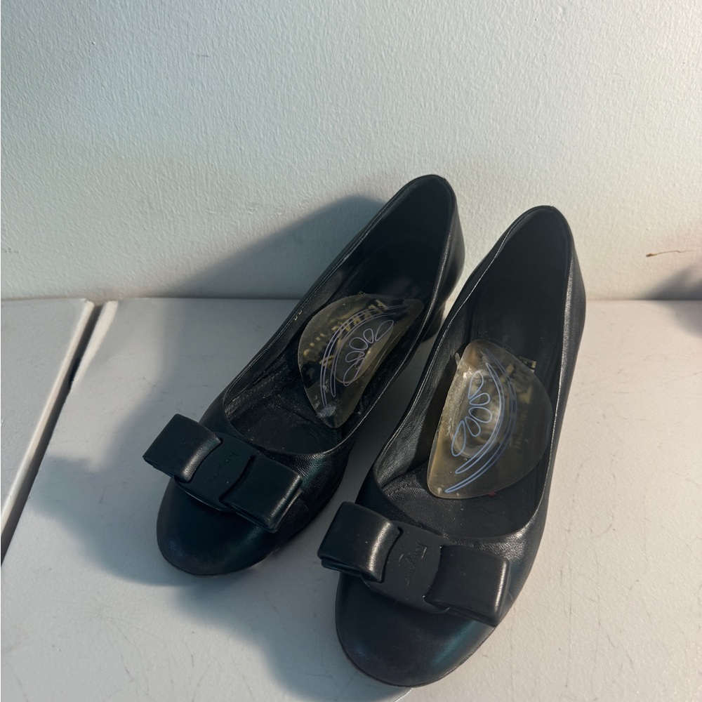 Black Ballet Flats with Bow Detail